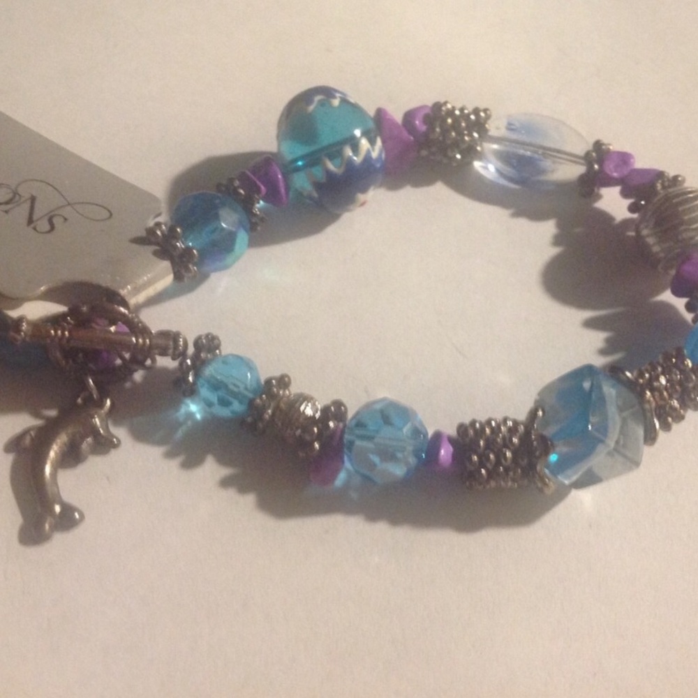 Brand New Bracelet with Charms Dolphin